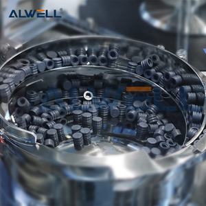 Línea de Llenado de Jeringas Químicas Compatible con Varios Tamaños |   Sistema de Jeringas Flexibles de Vidrio y Plástico de 1ml-20ml con Motor para Envasado en Viales - Product Image 3