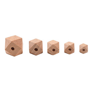 Cuentas octogonales de madera de haya de 10-30 mm con un solo orificio, forma romboidal para la fabricación de joyas, color madera natural - Product Image 4