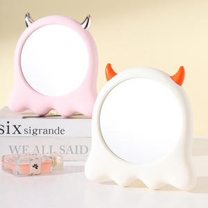 Miroir de <span class=keywords><strong>maquillage</strong></span> portable et mignon pour le bureau, en plastique, avec un design de <span class=keywords><strong>petit</strong></span> <span class=keywords><strong>diable</strong></span>, luxueux et personnalisé pour les filles, miroir de <span class=keywords><strong>maquillage</strong></span> pour s'habiller - Product Image 6