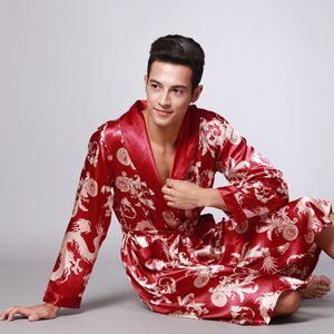 <span class=keywords><strong>2022</strong></span> ropa <span class=keywords><strong>de</strong></span> noche personalizada para hombre, pijamas <span class=keywords><strong>de</strong></span> lujo estampados, camisón <span class=keywords><strong>de</strong></span> seda para hombre, bata Floral <span class=keywords><strong>de</strong></span> Corea, ropa <span class=keywords><strong>de</strong></span> dormir <span class=keywords><strong>de</strong></span> satén, pijamas para hombre - Product Image 3