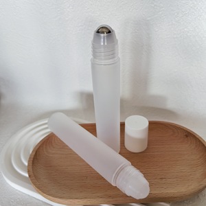 Chai lăn khử mùi dạng bi massage cổ thẳng PP 30ml, dùng cho tóc và toàn thân - Product Image 2