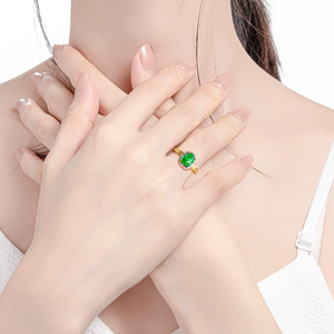 Auténtico anillo de jade de calidad hielo con amuleto en forma de zorro verde jadeíta natural de grado A en plata S925 para mujer, tamaño ajustable. - Product Image 4