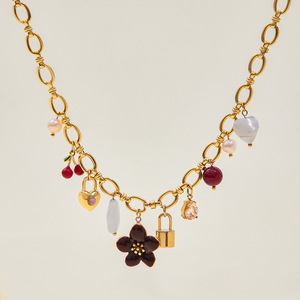 Collier à breloques florales avec perles et pendentifs en forme de cadenas, pour femme, à porter au quotidien - Product Image 4