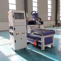Routeur CNC AKM6090C à bon prix, 600*900mm, 600*1200mm, 1200*1200mm, broche de refroidissement par eau 2.2KW pour la sculpture de meubles et la découpe de PCB