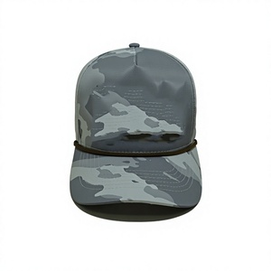 Casquette de golf personnalisée en gros, 5 panneaux, camouflage, perforations découpées au laser, performance, profil moyen, structurée, pré-courbée, fermeture snapback - Product Image 1