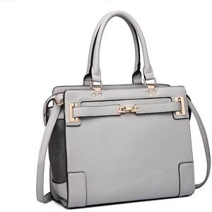 Moderne fermeture éclair PU solide Pet <span class=keywords><strong>Transport</strong></span> Carrier petit moyen <span class=keywords><strong>chien</strong></span> <span class=keywords><strong>sac</strong></span> de voyage compagnie <span class=keywords><strong>a</strong></span>érienne approuvé chat <span class=keywords><strong>sac</strong></span> à <span class=keywords><strong>dos</strong></span> pour la <span class=keywords><strong>randonnée</strong></span> transportant chiot - Product Image 1