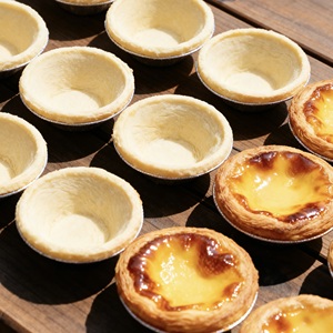 Bán buôn đông lạnh Bồ Đào nha trứng Tart vỏ giòn Pastry căn cứ trong túi cho món tráng miệng & Bánh kem & trà có hương vị sẵn sàng nướng - Product Image 4