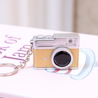 Porte-clés mini caméra lumineuse dessin animé, pendentif sac en plastique, jouet rétro sonore, accessoire Gashapon