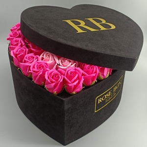 Wholesale black velvet love heart flower cardboard gift box chocolate box heart shape gift packaging rose box