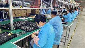 中国のリモコンロッカーボタンコントローラーボード設計および組立工場を扱う - Product Image 4