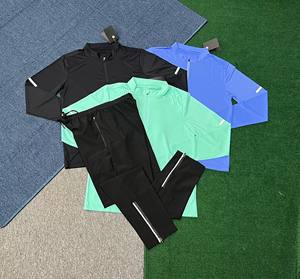 Ensemble de sport pour hommes à manches longues, demi-zippé, <span class=keywords><strong>haute</strong></span> qualité, séchage rapide, respirant, anti-transpiration, avec pantalon - Product Image 1