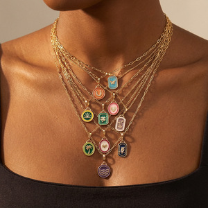 Nouveau collier à breloques colorées en vente chaude pour femmes, bijoux de mode, papillon, fleur, cœur, carré, pendentif de fleur, collier ras du cou - Product Image 6