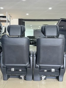 Kit Sedili Auto di Lusso Personalizzati per Toyota Hiace, Sedute <span class=keywords><strong>VIP</strong></span> da Fabbrica Cinese - Product Image 3