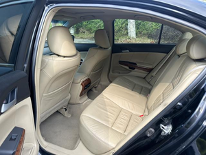 Auto Usado, Sedán Espacioso para Familia y Negocios con Motor Duradero, <span class=keywords><strong>Honda</strong></span> <span class=keywords><strong>Accord</strong></span> Classic 2011 2.0L EX Navi - Product Image 6
