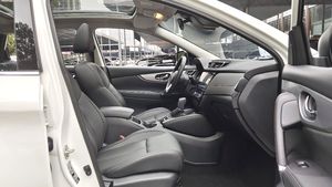 <span class=keywords><strong>Nissan</strong></span> <span class=keywords><strong>Qashqai</strong></span> <span class=keywords><strong>2022</strong></span>, SUV de <span class=keywords><strong>Gasolina</strong></span> 2.0L, Automático, Volante a la Izquierda, Vehículo Usado para Exportación - Product Image 5