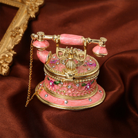 Boîte à bijoux émaillée style téléphone rose peinte à la main en métal, avec charnière, cadeau unique pour la décoration de la maison
