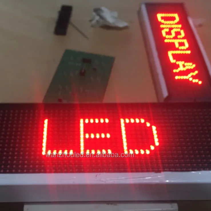 ข้อความเคลื่อนไหว LED กลางแจ้งป้ายเคลื่อนไหวเคลื่อนไหวได้แผงแสดงผล LED สีแดง P10