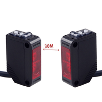 Sensor Fotoelektrik PNP NO/NC Jarak Deteksi 30cm 10-30V IP67 Casing PBT LED Inframerah Respon 1ms
