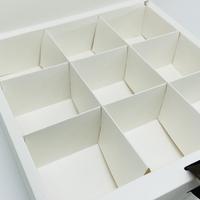Vente en gros Boîte à gâteaux avec fenêtre à 9 compartiments Boîte à dessert en papier avec intérieur divisé pour gâteaux et pâtisseries