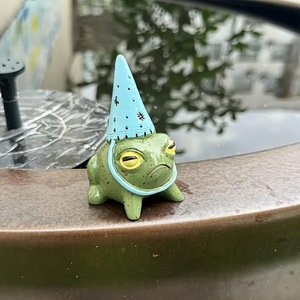 Chapeau de fête créatif, petite statue de grenouille mignonne, décoration artisanale pour <span class=keywords><strong>jardin</strong></span>/cour, cadeau d'Halloween pour les amis - Product Image 4
