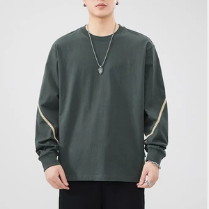 เสื้อยืดแขนยาวลายทางผ้าฝ้ายแท้ทรงหลวมคอกลมสีเทาสำหรับผู้ชายขายส่ง - Product Image 5
