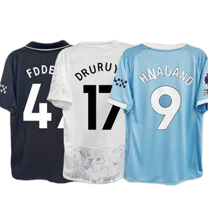 2025 - 2026 Hoge Kwaliteit Heren Voetbalshirt T-Shirt Thai Heren Voetbal Set Retro Voetbal Team T-Shirt Sportkleding - Product Image 1