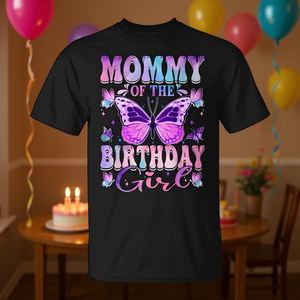 T-shirt coordinata per la famiglia con stampa a farfalla per la festa della bambina di compleanno - Product Image 3