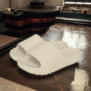 รองเท้าแตะในบ้านแบบเงียบสำหรับผู้หญิงและผู้ชาย  วัสดุ EVA  ลายพิมพ์คุณภาพสูง  กันลื่น  นุ่มสบาย  ระบายอากาศได้ดี  เหมาะสำหรับฤดูร้อน - Product Image 2