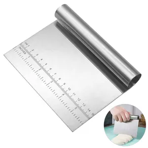 JHY Offre Spéciale Outils de Cuisson : Coupe-Pâte en Acier Inoxydable, Grattoir à Pâtisserie, Coupe-Pâte à Pizza avec Échelle de Mesure - Product Image 1