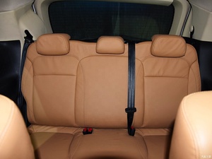 Auto Usado en Excelentes Condiciones, Increíblemente Asequible, Huasong 7 de Gasolina, Potencia Máxima de 150 kW, Torque Máximo de 270 <span class=keywords><strong>N.m</strong></span>, Motor N20B20C, Monovolumen Grande - Product Image 6