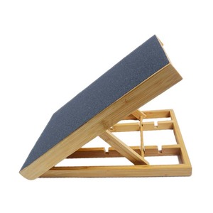 Planche à gratter pour ongles de chien de luxe personnalisée en usine WDF Tapis de lime carré en bambou carré pour griffer les ongles - Product Image 2