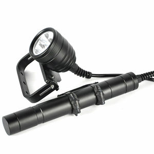 3000 <span class=keywords><strong>lumens</strong></span> công suất cao nhôm không thấm nước dẫn ngọn đuốc siêu sáng dẫn lặn mạnh mẽ dẫn lặn đèn pin - Product Image 1