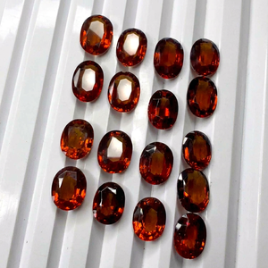 Lot de pierres précieuses en grenat rouge, taille coussin ovale, pour la fabrication de bagues, boucles d'oreilles, pendentifs et bijoux - Fournisseur en gros - Product Image 1