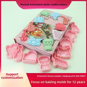 Ensemble de découpoirs à biscuits en forme d'instruments de musique, <span class=keywords><strong>guitare</strong></span>, batterie, dessin animé 3D, moule à biscuits DIY - Product Image 2