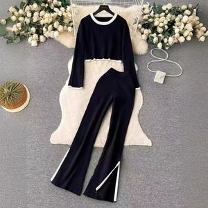 Ensemble 2 pièces décontracté personnalisé pour femmes Nouveau pull court à col rond en coton tricoté respirant et costume en tricot fendu - Product Image 2