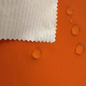 Tissu en taffetas de nylon à double ligne à carreaux orange vermillon avec revêtement en membrane PU spéciale pour veste <span class=keywords><strong>longue</strong></span> en duvet de canard pour femme - Product Image 4