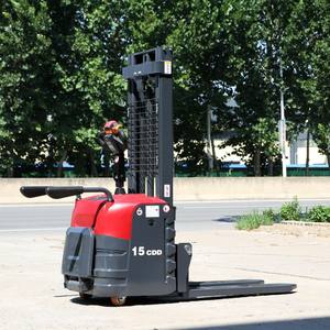 Montacargas Eléctrico Autocargable de 1500 kg con Función de Sujeción, Batería de Plomo-Ácido de 48V, Desplazador Lateral Hidráulico para Palés - Product Image 5