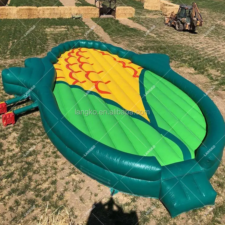 Blow up commercial corn maze inflatable jumping pillow bounce jump pad with air blower