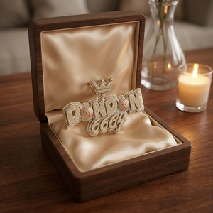 Pendentif personnalisé en argent 925 avec moissanite et diamant, style hip-hop de luxe pour événements, motif couronne, emoji, lettre ou plaque nominative, entièrement serti de pierres, sans - Product Image 4