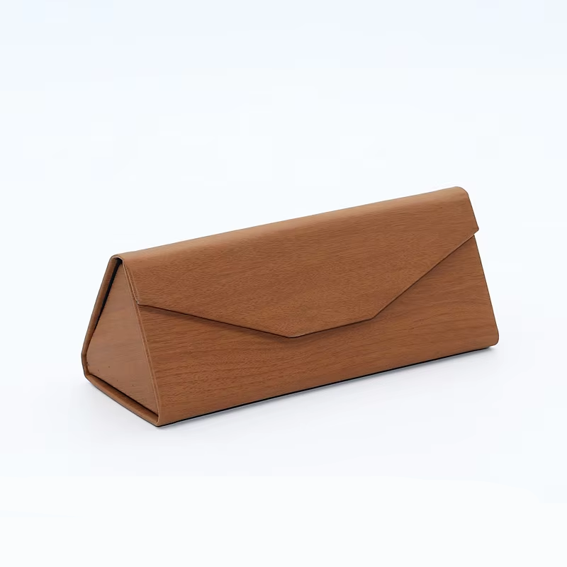 Brun (grain de bois)