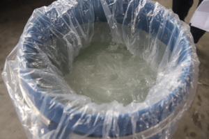 วัตถุดิบ<span class=keywords><strong>ผง</strong></span>ซักฟอก โซเดียม ลอริล อีเธอร์ ซัลเฟต 70% SLES 70% เท็กซาพอน <span class=keywords><strong>N70</strong></span> CAS เลขที่ 68585-34-2 - Product Image 3