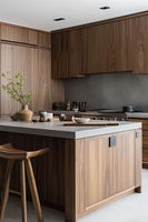 Vermonhouzz Armoire de cuisine en bois massif sur mesure, design sans poignée, armoire de garde-manger, finition chêne chaud, armoire pleine hauteur