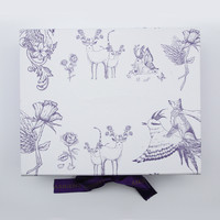 Boîte cadeau violette exquise, emballage haut de gamme pour les cadeaux de fêtes, d'anniversaires et d'occasions spéciales