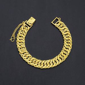 Jxx Venta al por mayor Pulsera de cadena cubana chapada en oro de 24K, cadena gruesa personalizada estilo Hip-Hop para hombre con diamantes, brazaletes de cadena cubana - Product Image 2