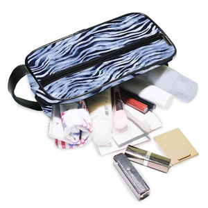 Nouvelle Trousse de Toilette Imperméable Unisexe Grande Taille avec Logo Personnalisé, Sac de Voyage Cosmétique Portable à Fermeture Éclair avec Poignée Souple - Product Image 5