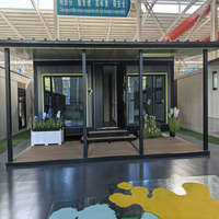 Maison conteneur extensible de 20 pieds au design rustique, bungalow modulaire, maison préfabriquée mobile en acier étanche avec 2 chambres