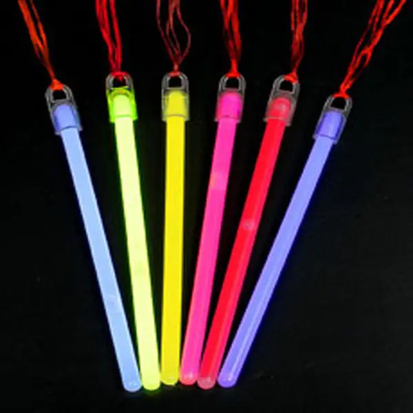 Nổ Sản phẩm mới Trung Quốc Nhà Máy Giá GLOW STICK Vòng đeo tay của 100