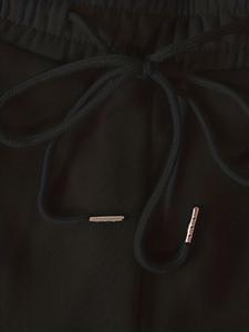 กางเกงจ็อกเกอร์สีพื้นทรงสกินนี่ จับจีบช่วงเอว มีกระเป๋า ทรงยาวพิเศษ สไตล์โกธิคสำหรับผู้หญิง - Product Image 5