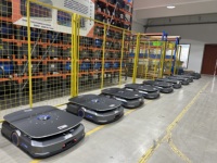 Chine Fabricant AGV Robot Entrepôt Voitures Autonomes 1000kg Capacité de Charge Transfert de Palettes AGV/AMR