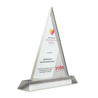 Chine Fabrication Triangle K9 Crystal Trophy Cérémonie Memento avec Logo imprimé personnalisé